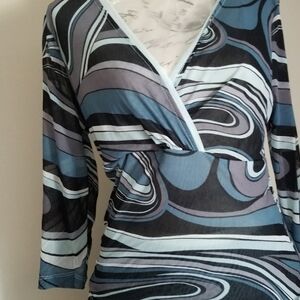 Stylish Swirl Patterned Blouse